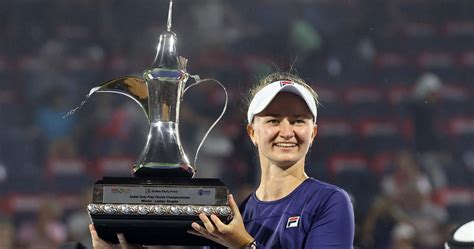 Krejcikova crowned in Dubai - Tennis Majors