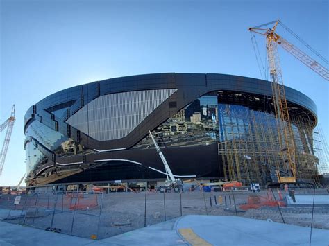 Las Vegas Raiders stadium under construction. [4608×3456] : ArchitecturePorn