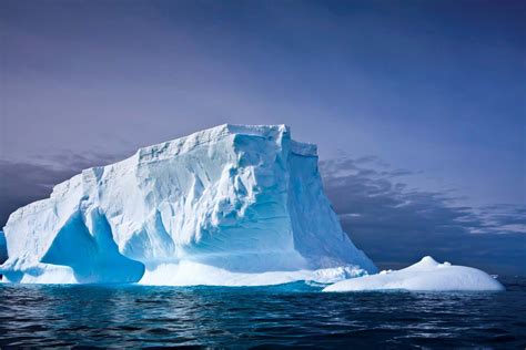 Photography of Glacial Structures in Antarctic region - www.nda-nepal.org.np