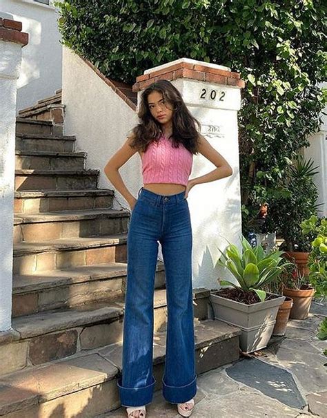 Wardrobe Must-have: 9 Types Of Jeans For Girls | Bewakoof