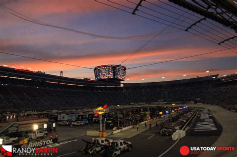 NASCAR Photographer | Bass Pro Shops Night Race | Randy Sartin Photography