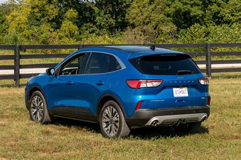 2020 Ford Escape: 6 Things We Like and 2 Things We Don’t | Cars.com