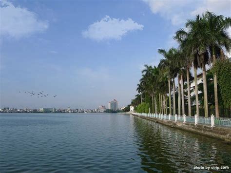 West Lake in Hanoi, Ho Lay Lake