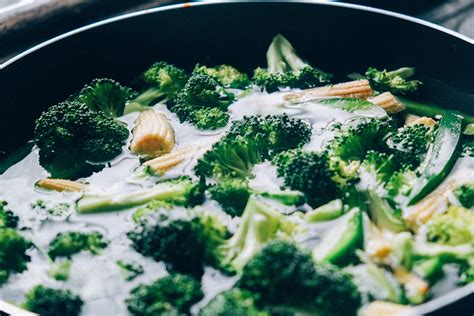 Free Images : dish, food, green, cooking, produce, lunch, cuisine, delicious, pan, broccoli ...