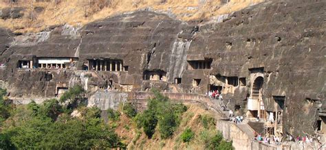 Travel Guide to Ajanta Ellora Caves - Maharashtra