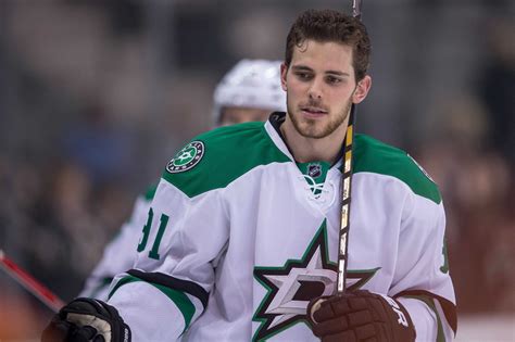 Tyler Seguin injury: Stars forward day-to-day with concussion symptoms - SBNation.com