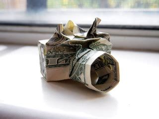 Dollar origami: camera by Won Park | Instructions found here… | Flickr