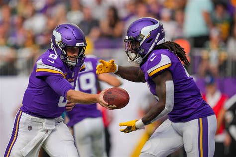 Vikings vs. Lions Live Score Updates: NFL Regular Season, Week 3 - Sports Illustrated Minnesota ...