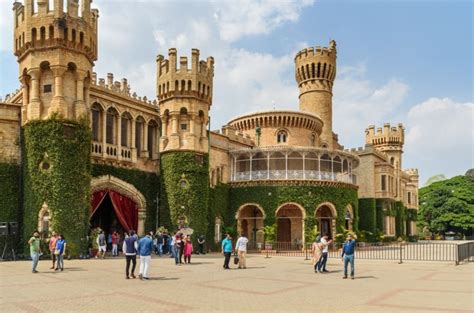 Bangalore Palace - Royal palace in Bengaluru | Indiano Travel