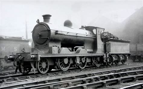 Ex.CR built at the St. Rollox railway works Glasgow LMS 2-6-0 17800 | Locomotive, Steam railway ...