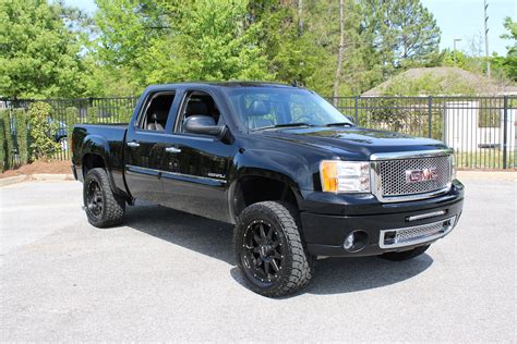 SilveradoSierra.com • 2012 GMC Sierra 1500 Denali Lifted : Trucks For Sale