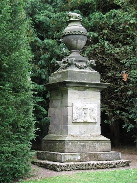 Shugborough Cat's Monument © Paul Brooker cc-by-sa/2.0 :: Geograph Britain and Ireland