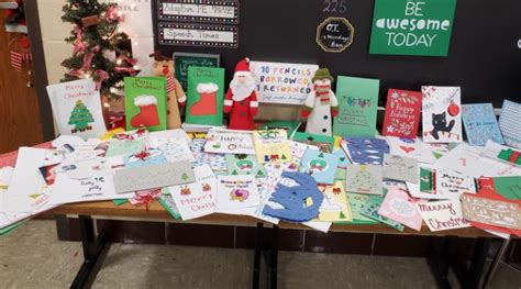 Findlay Students Make Cards, Crafts For Seniors - WFIN Local News