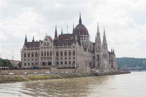 Budapest Parliament building 12845436 Stock Photo at Vecteezy