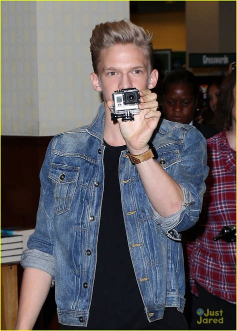 Cody Simpson: Barnes & Noble Book Signing at The Grove | Photo 612652 ...