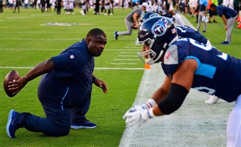 Titans Promote DL Coach Terrell Williams To HC For Pre-Season