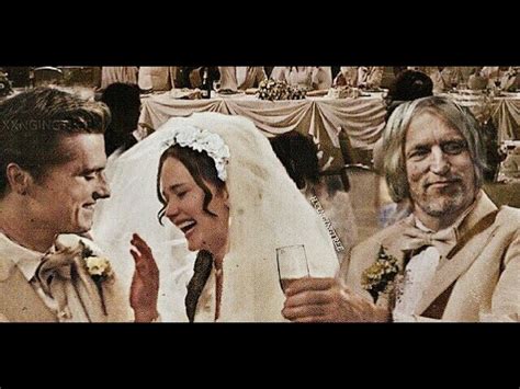 Peeta And Katniss Wedding Catching Fire