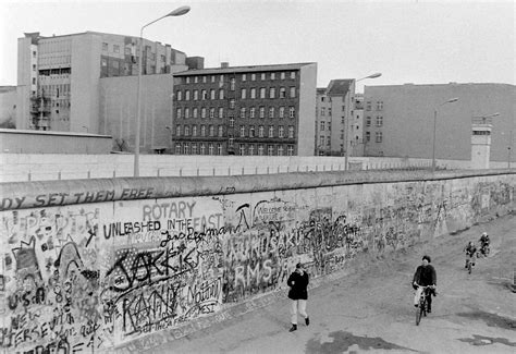 This photographer’s collection of Berlin Wall graffiti photos show the politics of paint West ...