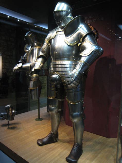 Armor of Henry VIII inside Tower of London King Henry, Henry Viii, Young Henrys, Wonder Bra ...