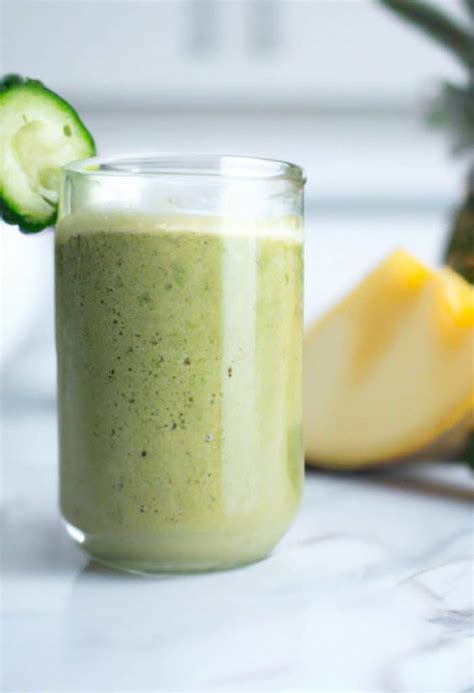 Pineapple and Cucumber Detox Smoothie for Weight Loss