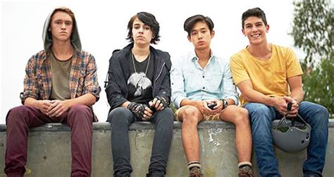 Addictive entertainment: an early look at ABC3's Nowhere Boys - Cinetology