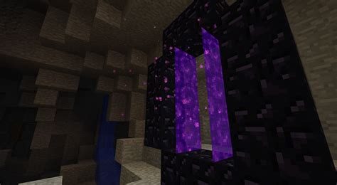 Weird Gliched Nether portal : r/2b2t