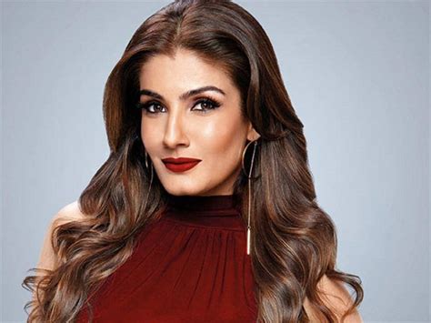 Raveena Tandon To Play Indira Gandhi In “KGF” Chapter 2? - StarBiz.com