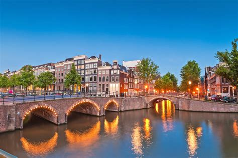 Keizersgracht in Amsterdam - Learn More About Amsterdam's Rich History Along This Charming Canal ...