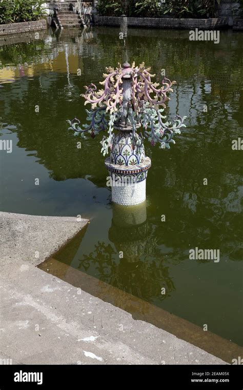 Jain Temple, Kolkata, West Bengal, India Stock Photo - Alamy