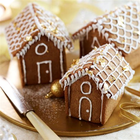 Mini Gingerbread Houses | Dessert Recipes | Woman & Home