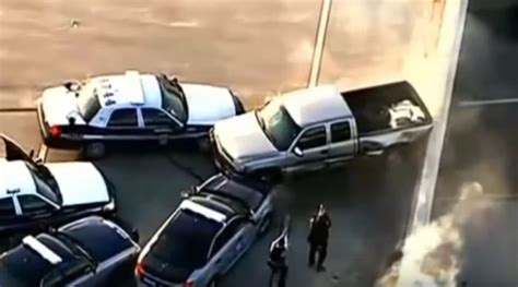 Insane Police Chase Shows How Effective The PIT Maneuver Can Be ...