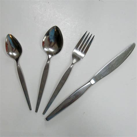 Vintage Flatware Oneida Community Stainless Place by CinfulOldies