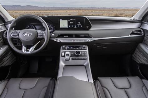 2020 Hyundai Palisade Interior: Inside the Mid-Size SUV | TractionLife