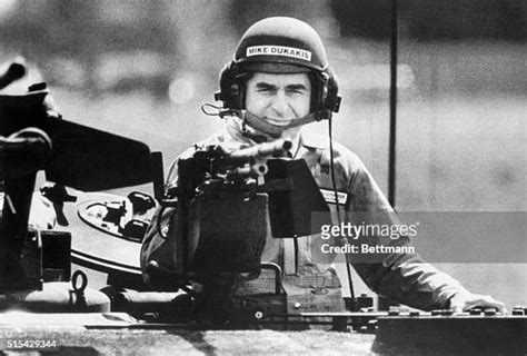 754 Michael Dukakis 1988 Photos & High Res Pictures - Getty Images