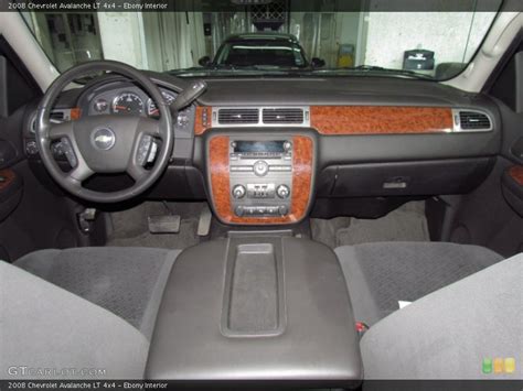 Ebony Interior Dashboard for the 2008 Chevrolet Avalanche LT 4x4 ...