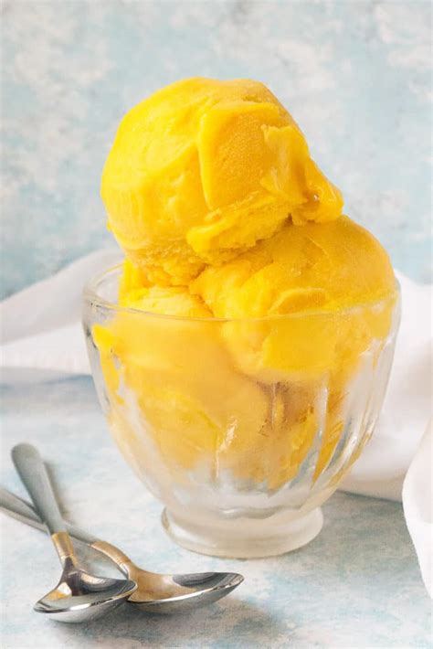 Mango Sorbet | Foodtasia