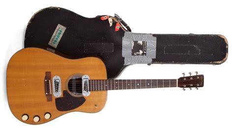 Kurt Cobain's 'MTV Unplugged' guitar could sell for $1 million - The ...