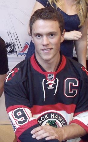 Jonathan Toews - Chicago Blackhawks Hot Hockey Players, Nhl Players, Hockey Teams, Hockey Stuff ...