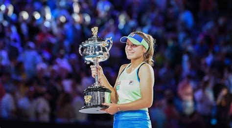 SOFIA KENIN Wins Australian Open Final 2020 in Melbourne 02/01/2020 ...