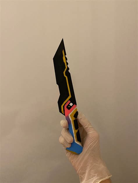 Valorant Glitchpop Knife / Glitchpop Knife / Valorant Cosplay - Etsy