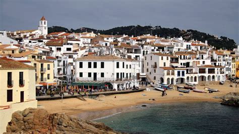 Catalonia's fantastic Beaches and Hotels. - Boutique Hotels In Spain