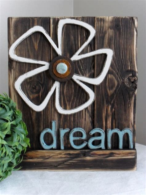 Home Frosting: Rustic Plaque