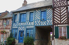 Beaumont-en-Auge — Wikipédia