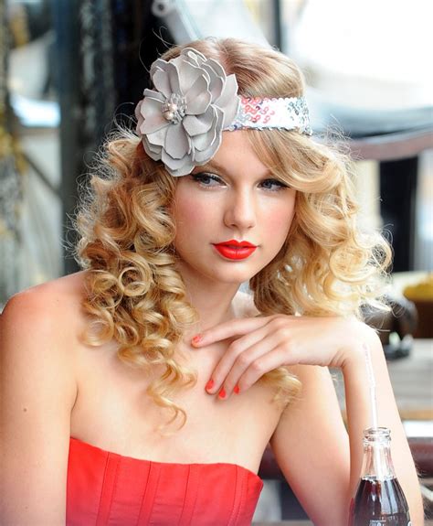 Taylor Swift Natural Hair | cambetamacaubangkok