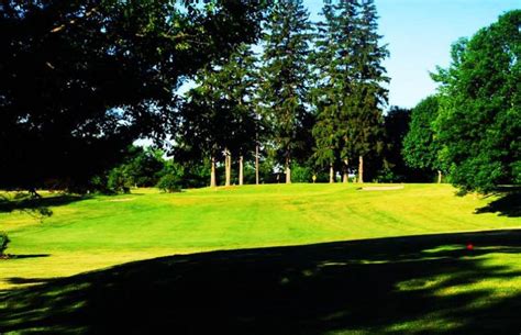 Burford Golf Links in Burford, Ontario, Canada | Golf Advisor