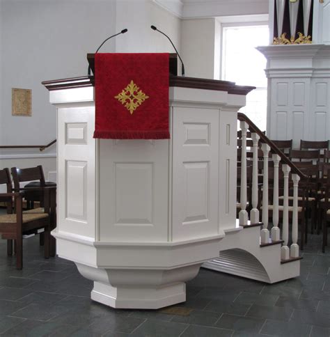 Church Pulpit | Wooden Pulpit | New Holland Church Furniture