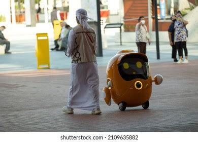 63 Expo 2020 mascots Images, Stock Photos & Vectors | Shutterstock