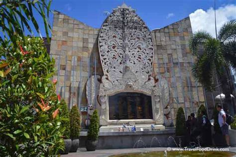 Bali Bombing Memorial – Legian Beach, Kuta | TravelFoodDrink.com