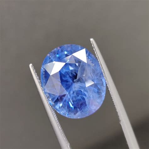 Ceylon blue sapphire gemstones online from Navneet Gems