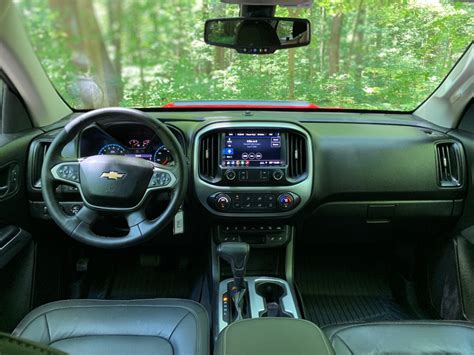 2022 Chevrolet Colorado: 141 Interior Photos | U.S. News